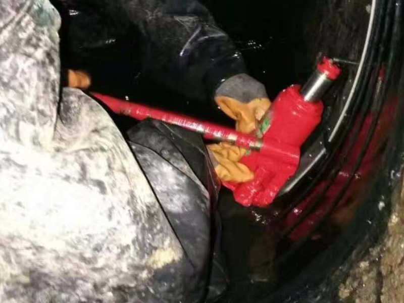 技术专业白云太和钟落潭清理化粪池污水池 通厕所管道