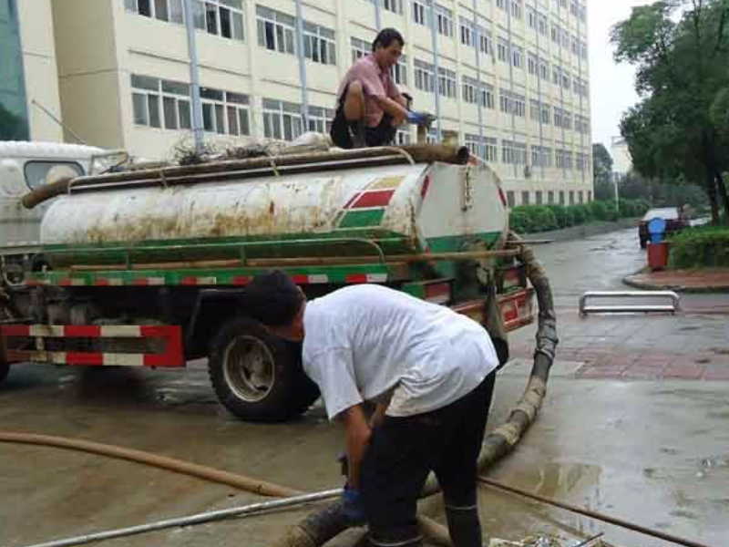 白云伍仙桥通下水道 管道疏通 清理大小化粪池