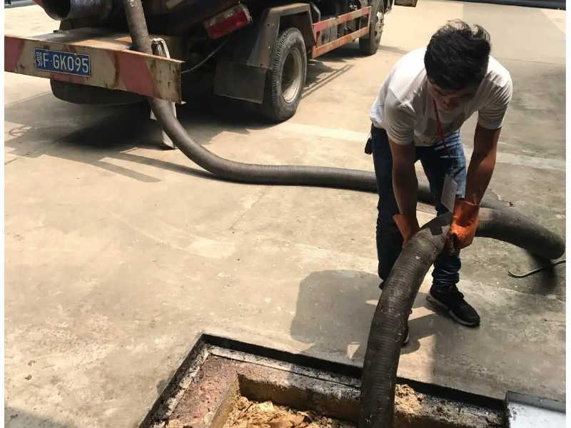 广州白云管道清淤 市政工程管道清淤 清理污水池